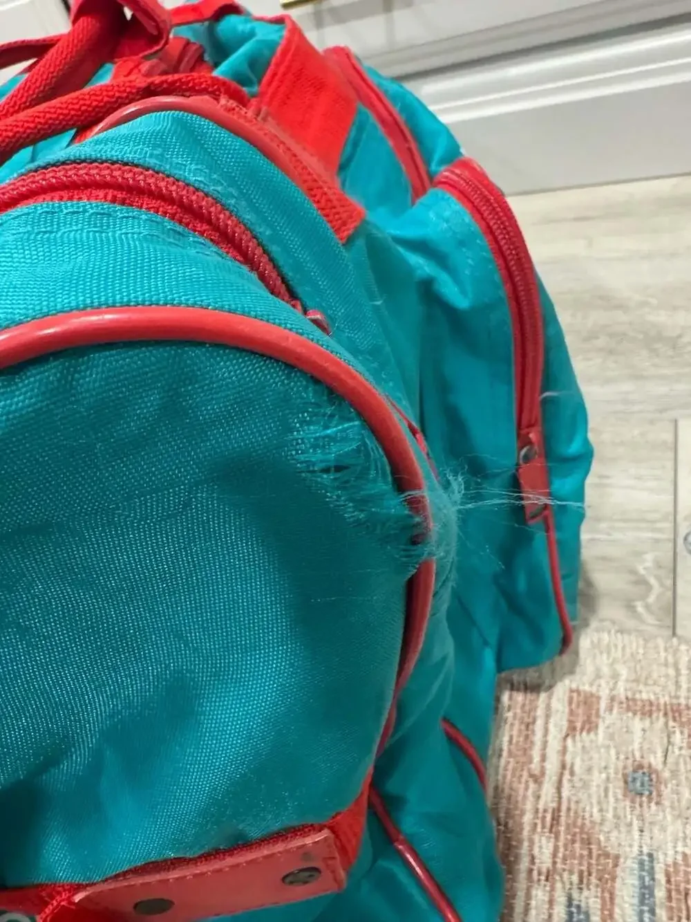 Vintage Molson Dry Special Dry Duffel Bag Teal Red Retro Gym Travel Weekender